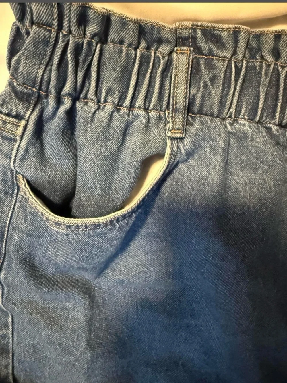 H&M Divided High Waisted Paperbag Denim Shorts xl